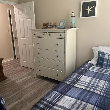 Cozy Comfortable & Convenient Пенсакола Екстериор снимка