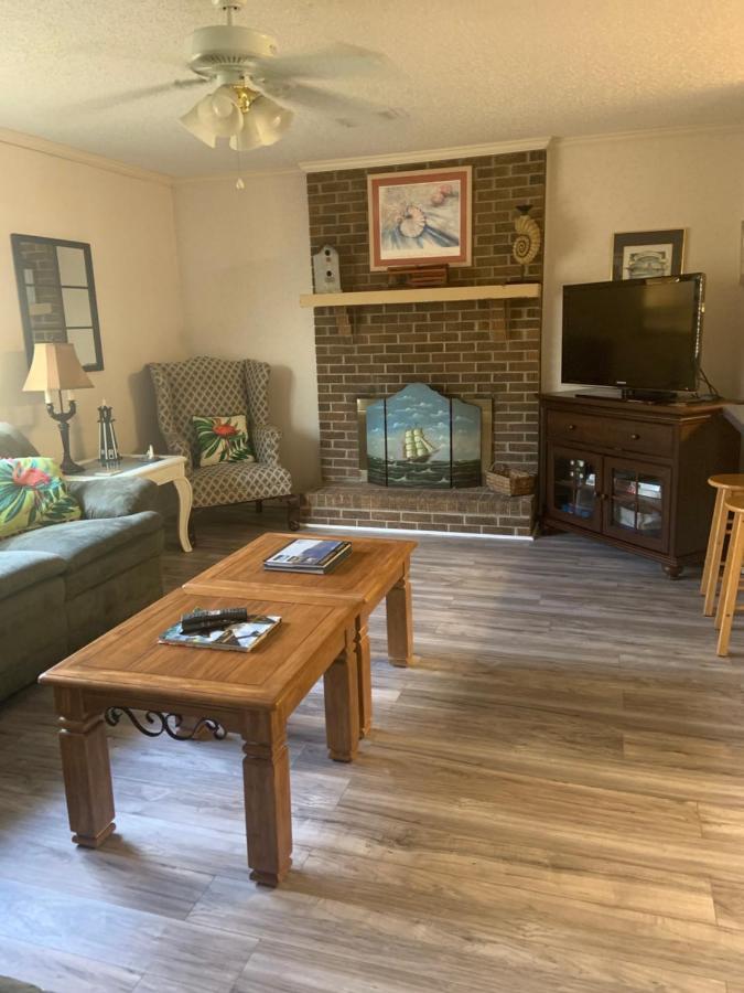 Cozy Comfortable & Convenient Пенсакола Екстериор снимка